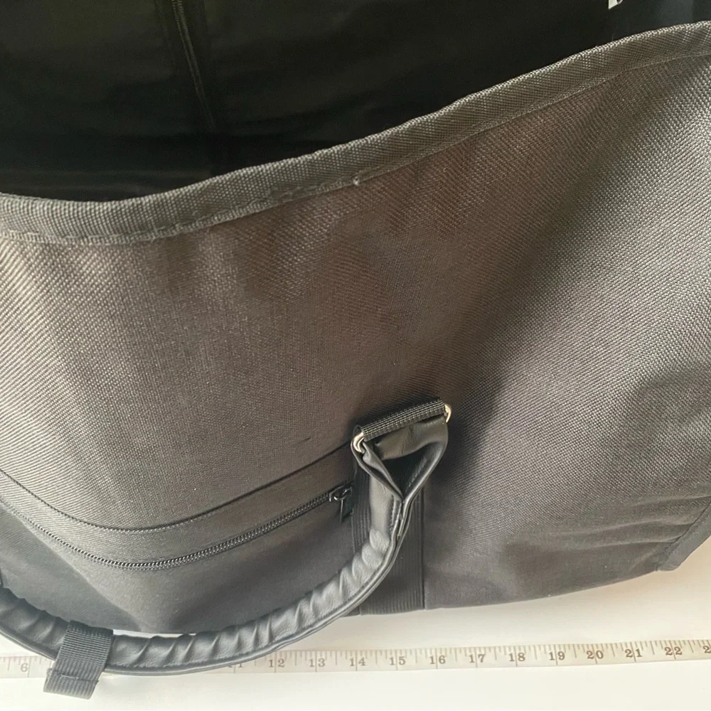 CRG Prestige Travel Garment Bag / Duffel Bag - NWT - Black Canvass Feel